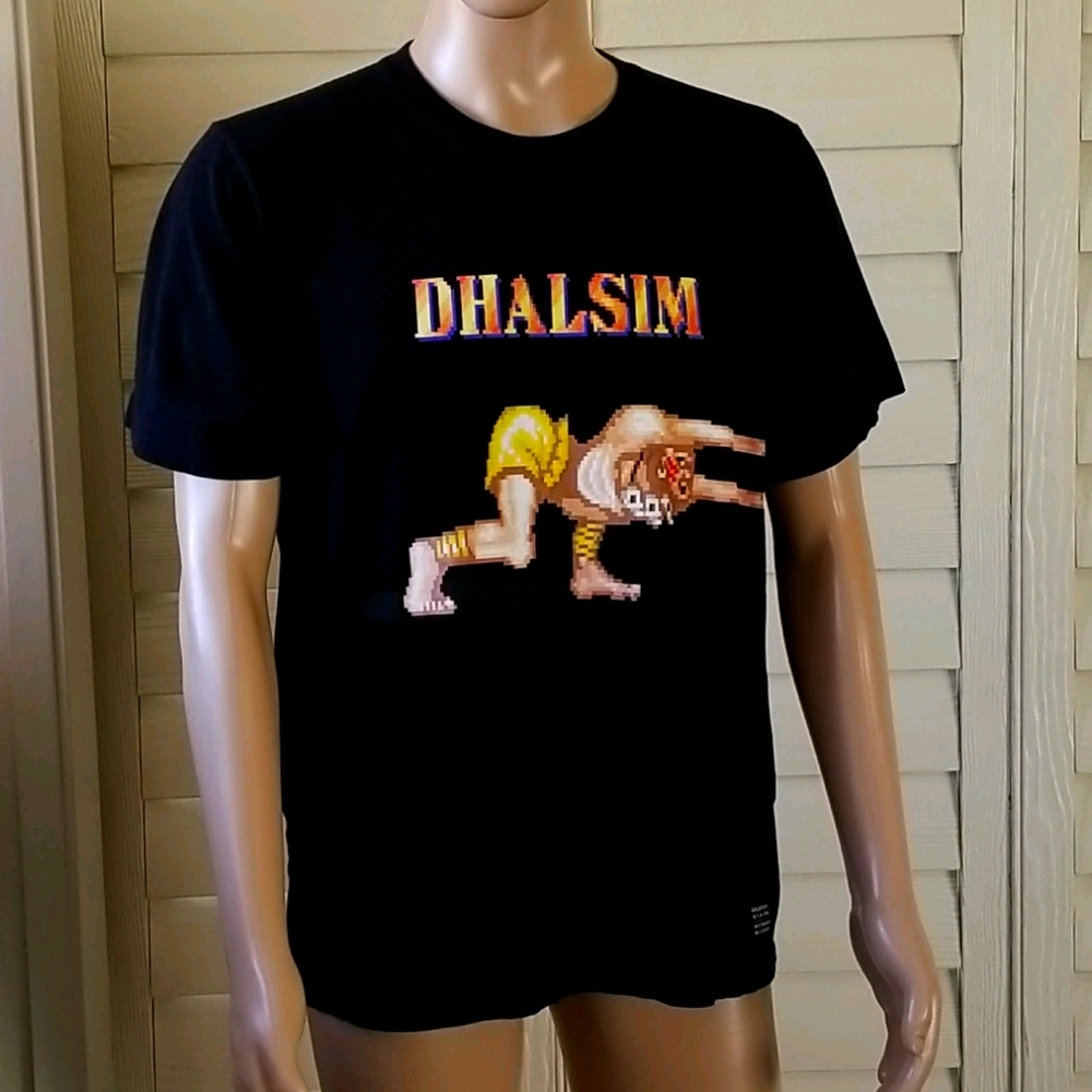 Uniqlo x Street Fighter Dahlsim Tshirt